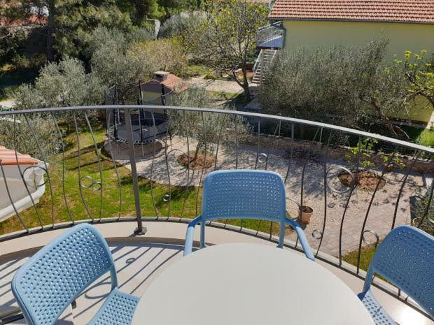 וודיצה Fyaka Loft Apartments מראה חיצוני תמונה